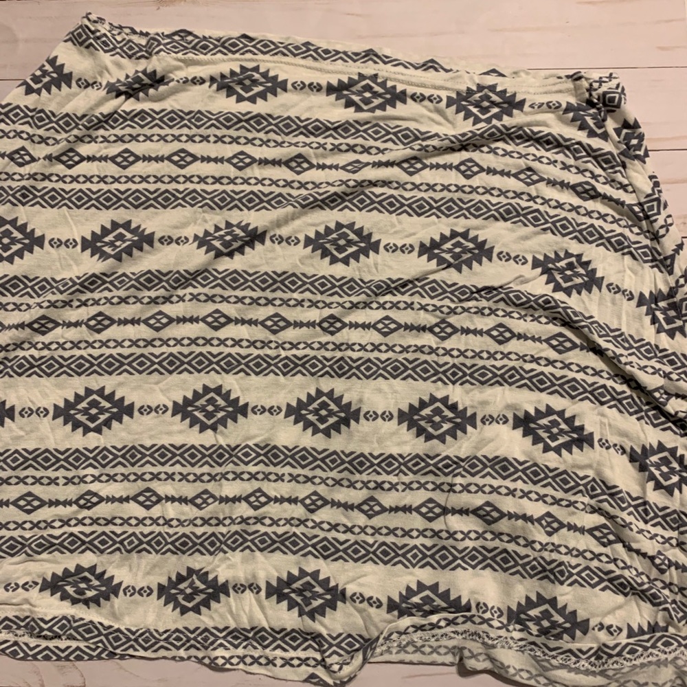Handmade Multi-Use Nursing Cover - Picture 3 of 3